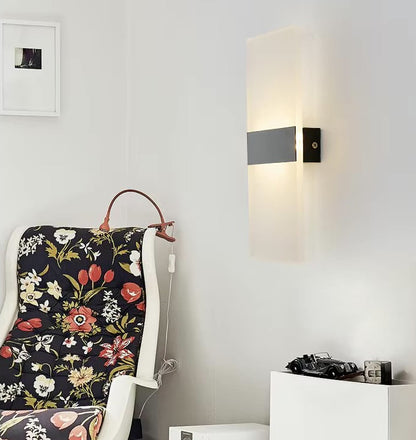 Fiorella - Modern Wall Lamp