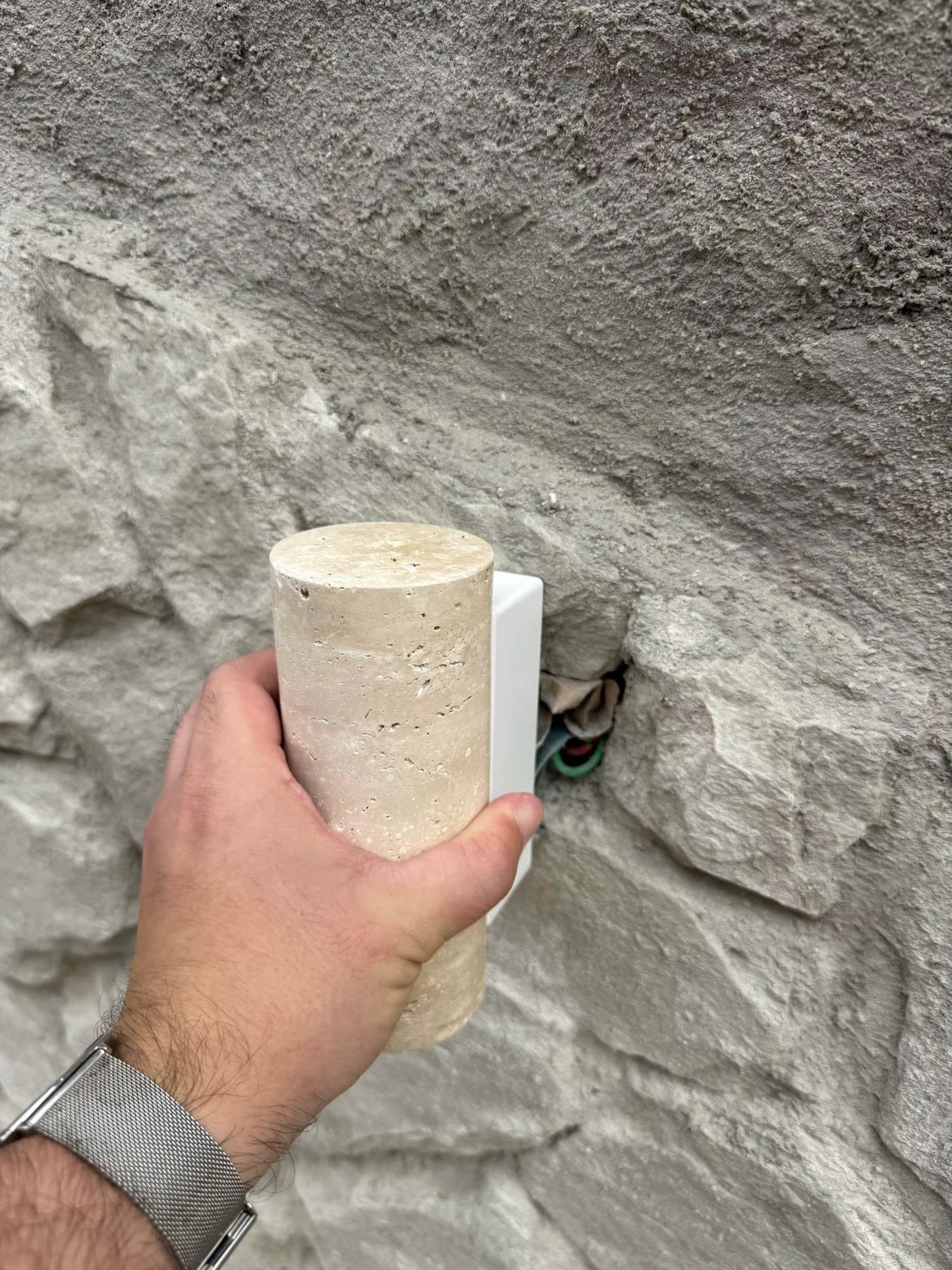 Solène - Travertine Wall Lamp